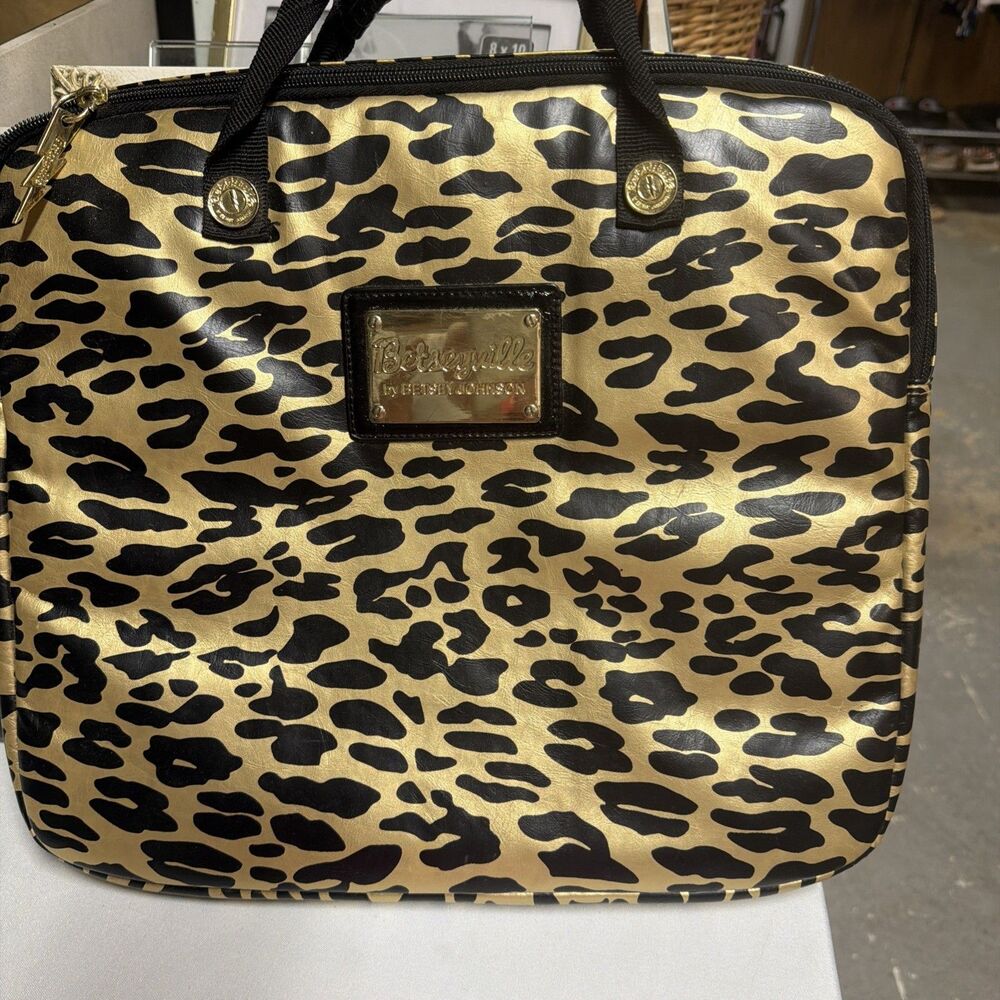 Betsey Johnson Betseyville Leopard Print Laptop Tote - Padded Computer Case Bag